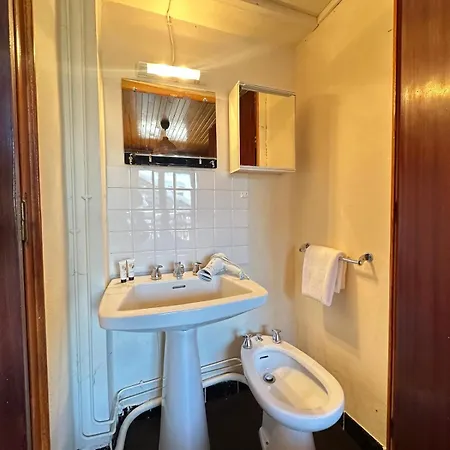 New 3-bedroom 1850 Close To Slopes Куршевель