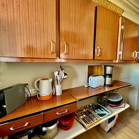New 3-bedroom 1850 Close To Slopes 公寓